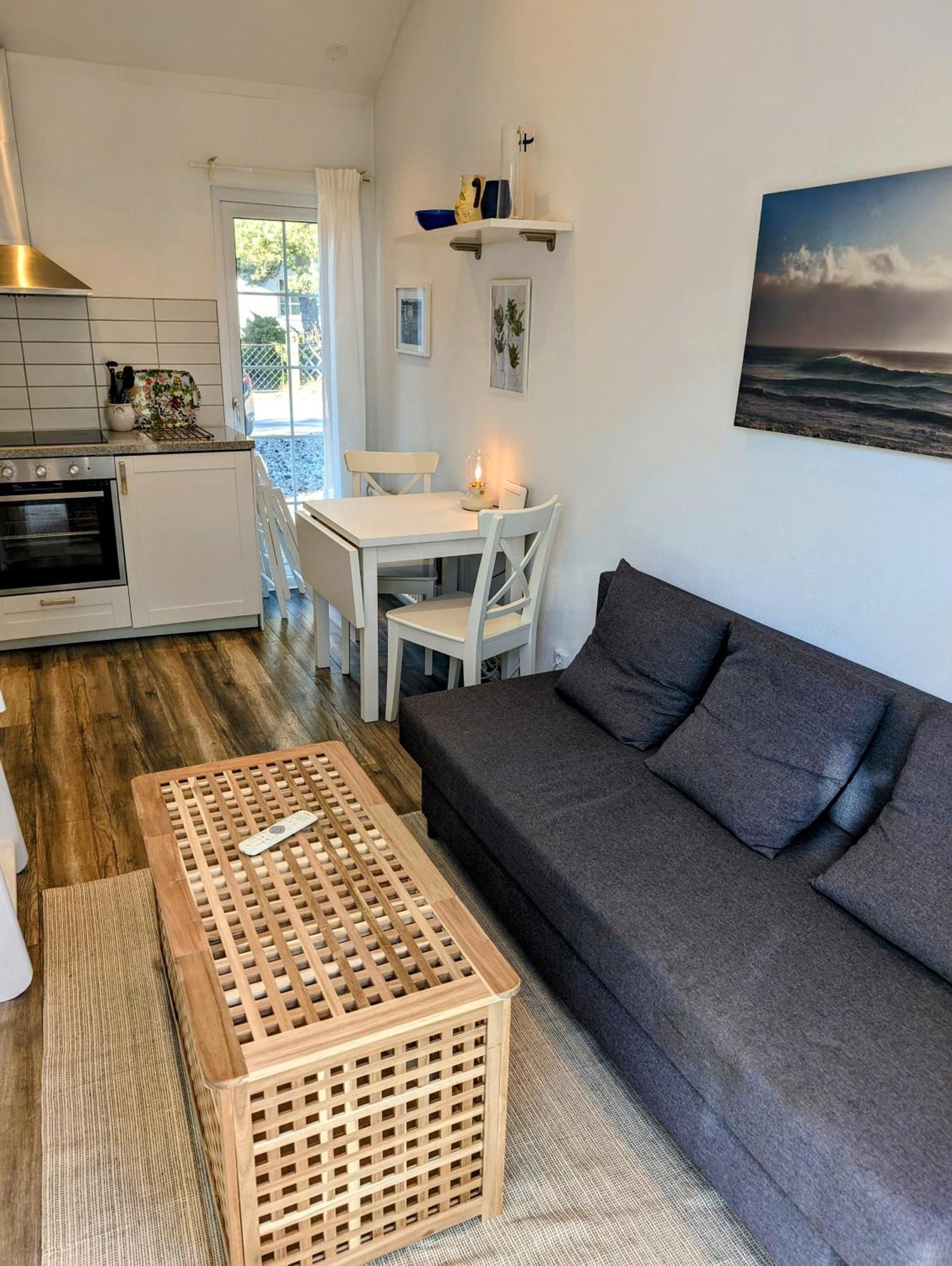 Tiny House 200 M From Kaempinge Beach Höllviken Екстериор снимка